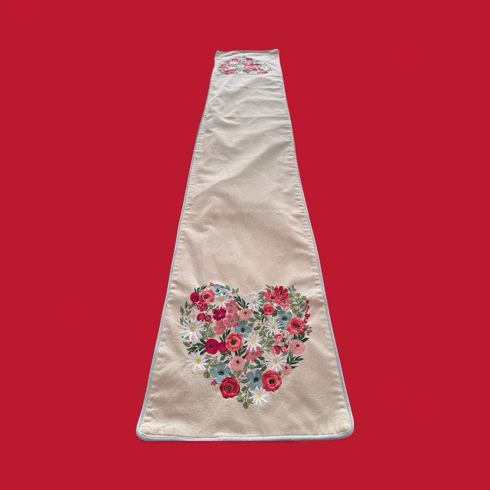 Rachel Ashwell Farmhouse Table Runner 14x70 Cream Floral Heart Embroidery